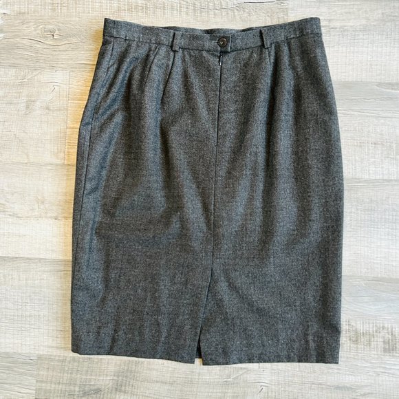 Vintage 80s Escada by Margaretha Ley Grey Pure Wool Pencil Skirt (size 4) - Picture 3 of 12